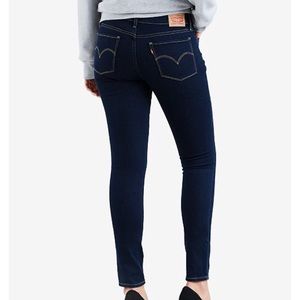 Levi’s 711 Skinny jeans